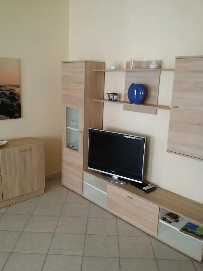 Апартаменты Appartamenti Via La Marmora Teulada