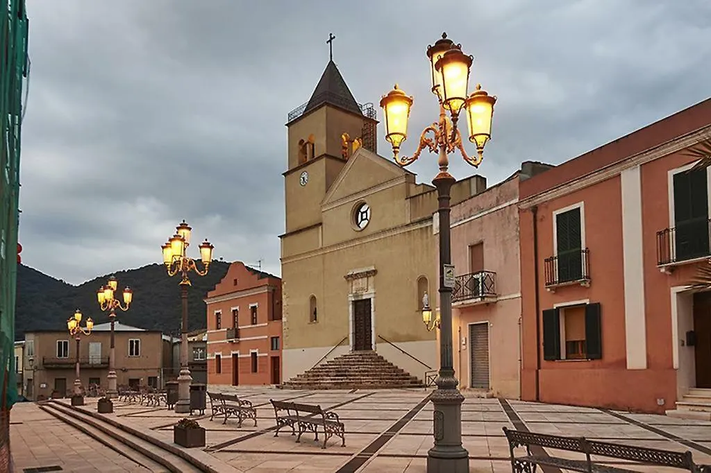 Апартаменты Appartamenti Via La Marmora Teulada